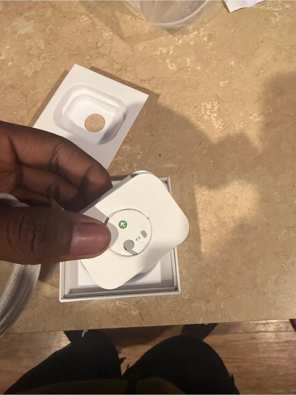 Apple AirPods Pro (2nd Gen) Charging Case - White
